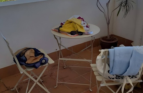Poblado de Sancti Petri Apartment | Costa El Castillo La Barrosa Apartment with Shared Pool, Wi-Fi & Air Conditioning