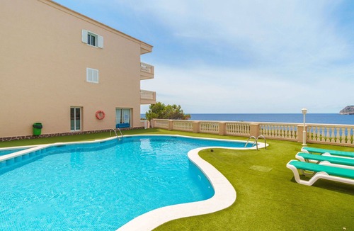 Sant Elm Apartment | Cosy apartment for 2 people with pool, WIFI, A/C, TV and balcony