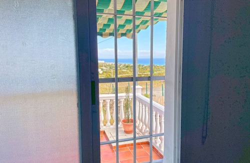 Nerja Cottage | Cosy villa with amazing views
