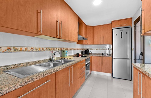 Puerto de la Duquesa Apartment | Coto Real Penthouse 2470 Naxos Sea View