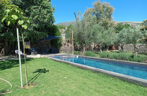 Niguelas Cottage | Cottage 'Cortijo Niwalas' with Mountain View, Wi-Fi and Air Conditioning