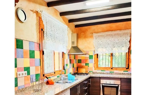 Competa Cottage | Cottage for 7 people with fabulous mountain views