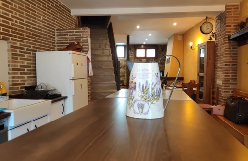 Villarejo del Valle Cottage | Cottage "La Calleja" in Gredos