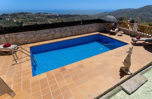 Frigiliana Villa | Cottage Polborilla by Casitas Select