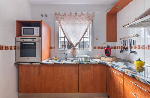 Villamanrique de la Condesa House | Country House 'El Rincón De Doñana' with Private Terrace and Wi-Fi