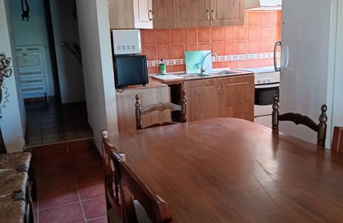 Petrola Cottage | Country cottage. Totally isolated. Near Petrola salt lakes