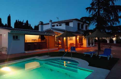 Villanueva del Rosario Villa | Country house with pool and mountain views in Villanueva del Rosario