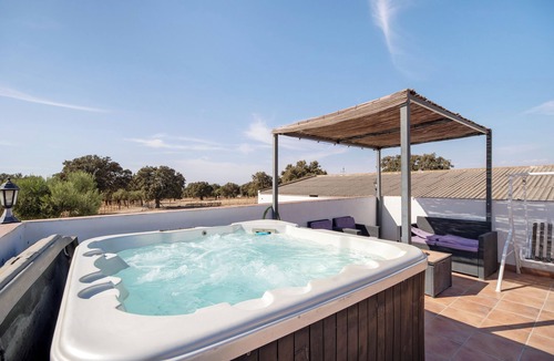 San Jose del Valle House | Country House 'Finca El Labrador' with Mountain View, Wi-Fi and Air Conditioning