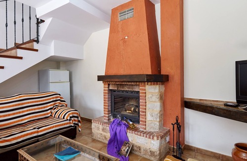 Arbuniel House | Country House 'Casa Calera' with Mountain View, Wi-Fi and Air Conditioning