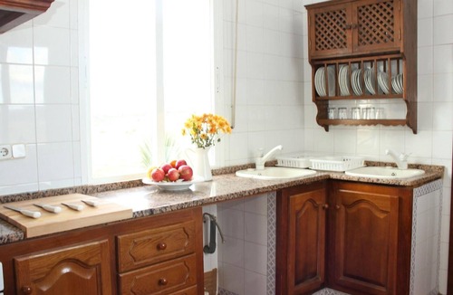 Guadalcanal House | Country House 'Cortijo Los Tomillares' with Mountain View, Wi-Fi and Air Conditioning
