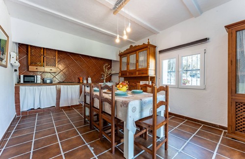 Yunquera House | Country House 'Cortijo La Zahurdilla' with Mountain Views, Private Pool, Wi-Fi & Garden
