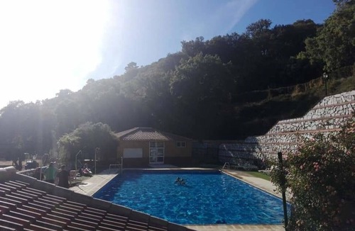 Pujerra Villa | Country House 'El Viejo Castaño 3' with Mountain View, Wi-Fi and Air Conditioning