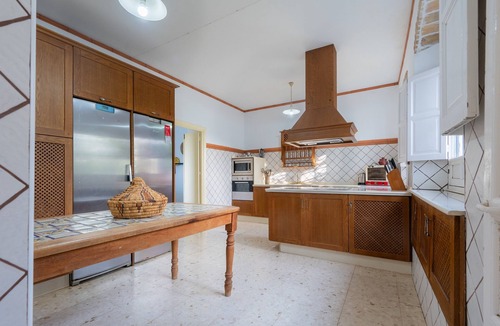 Gerena House | Country House 'Hacienda San Felipe' with Private Pool, Shared Terrace and Wi-Fi