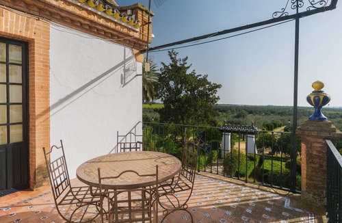 Gerena House | Country House 'Hacienda San Felipe' with Private Pool, Shared Terrace and Wi-Fi