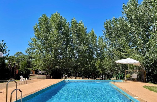 Fuenteheridos House | Country House 'La Casa Del Castaño' with Mountain View, Shared Pool and Air Conditioning
