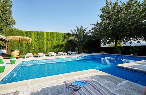Cambil House | Country House 'La Loma Alta 1' with Mountain View, Wi-Fi and Air Conditioning