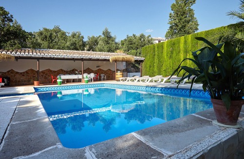 Cambil House | Country House 'La Loma Alta 1' with Mountain View, Wi-Fi and Air Conditioning
