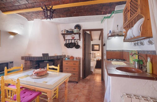 Jabugo House | Country House 'La Rana Verde De Abajo' with Mountain Views