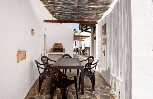 Valle del Guadalhorce House | Country House 'La Yegueriza' with Lake View, Shared Pool and Private Terrace