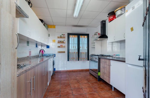El Ronquillo House | Country House 'Puerto Cabero' with Lake View, Private Terrace and Air Conditioning
