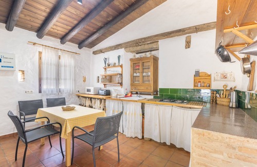 Calabazares House | Country House 'Veda' with Mountain View, Shared Pool and Shared Garden