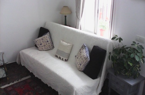 Periana Cottage | Countryside holiday cottage, village setting with sea views.