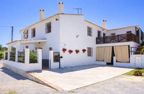 Alora Apartment | Cozy Apartment El Pajar near El Chorro