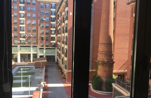 Pacifico Apartment | Cozy apartment in Madrid very close to Atocha with garage