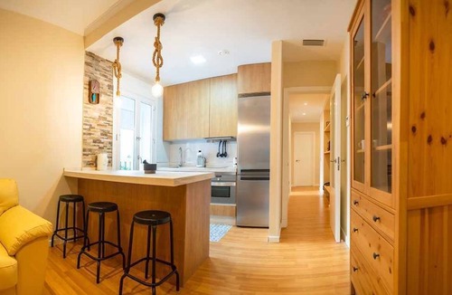 Old Town Apartment | Cozy Catedral Ha Apartment