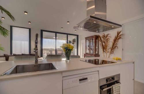 Benalmadena Costa Apartment | Cozy Deluxe home in RESERVA DEL HIGUERON - Area Sport Club Resort