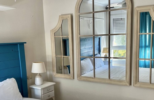 Valdelagrana Apartment | Cozy Flat in Lovely Beachfront Village