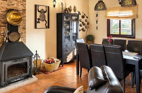 El Castillo de las Guardas House | Cozy Home In El Castillo De Las Gua