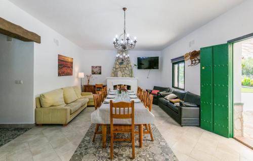 La Puebla de los Infantes House | Cozy Home In La Puebla De Los Infan