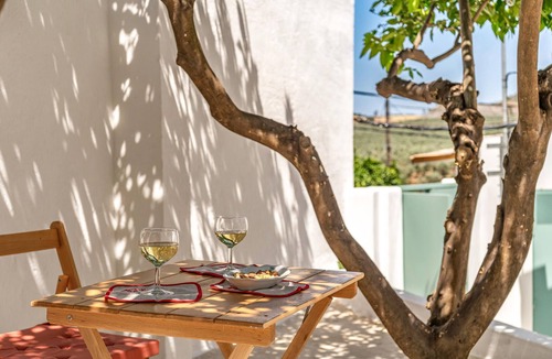 Villanueva del Rio y Minas House | Cozy home in Villanueva del Río y M