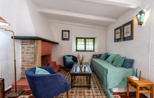 Cazalla De La Sierra House | Cozy Home In Cazalla De La Sierra
