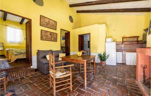 Cazalla De La Sierra House | Cozy Home In Cazalla De La Sierra