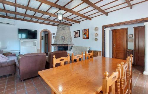 Montilla House | Cozy Home In Montilla