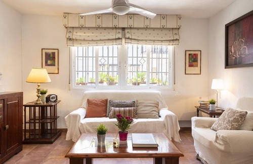 Zaidin Villa | Cozy house with courtyard in the heart of Granada