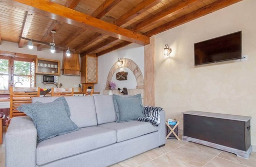 Acereda House | Cozy villa with views and a fireplace in Cantabria (Carmina)