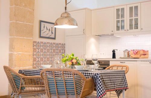 Jerez de la Frontera Apartment | Cream Loft Siente Jerez Parking Incluido