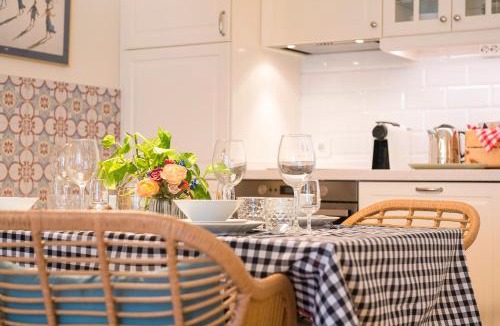 Jerez de la Frontera Apartment | Cream Loft Siente Jerez Parking Incluido