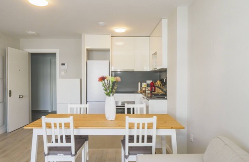 Velez-Malaga Apartment | Cubo's Apartamento Marques & Parking/community pool/air conditioning/free wifi