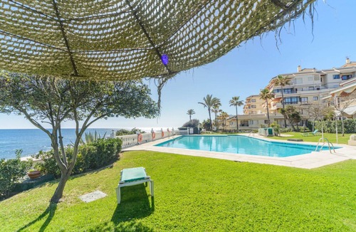 Mijas Apartment | Cubo's Apartamento Lubina Sun & Beach/beachfront/air conditioning/free wifi