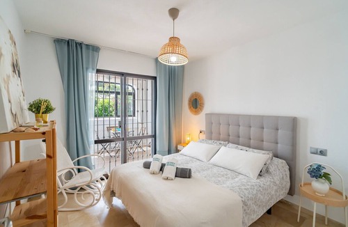 Mijas Apartment | Cubo's Apartment Las Acacias Beach/air conditioning/free wifi/pool