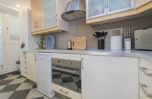Marbella Apartment | Cubo's Apartment Bono Beach Marbella Free Parking/air conditioning/free parking/free wifi/community pool
