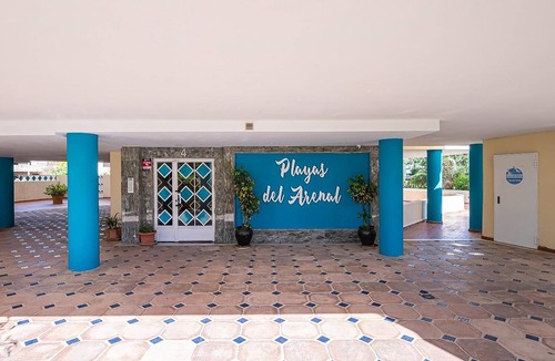 Marbella Apartment | Cubo's Apartment Bono Beach Marbella Free Parking/air conditioning/free parking/free wifi/community pool