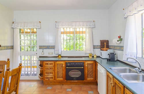 Alhaurin de la Torre Cottage | Cubo's Casa Rural La Aldaba/air conditioning/free wifi/BBQ