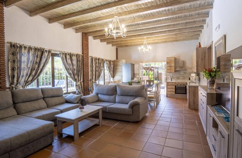 Alhaurin el Grande Cottage | Cubo's Casa El Candil 8 PAX/urban/private pool/free wifi