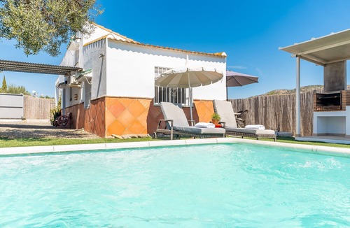 Alhaurin el Grande Cottage | Cubo's Casa Rural La Soleada/private pool/air conditioning/BBQ/free Wi-Fi