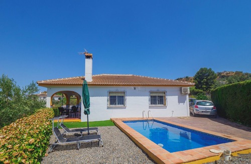 Guaro Cottage | Cubo's Casa Rio Grande/private pool/rural